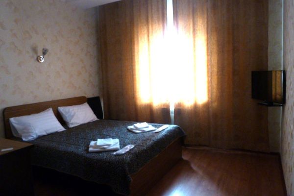 Mayak Hotel (Kemerovo)